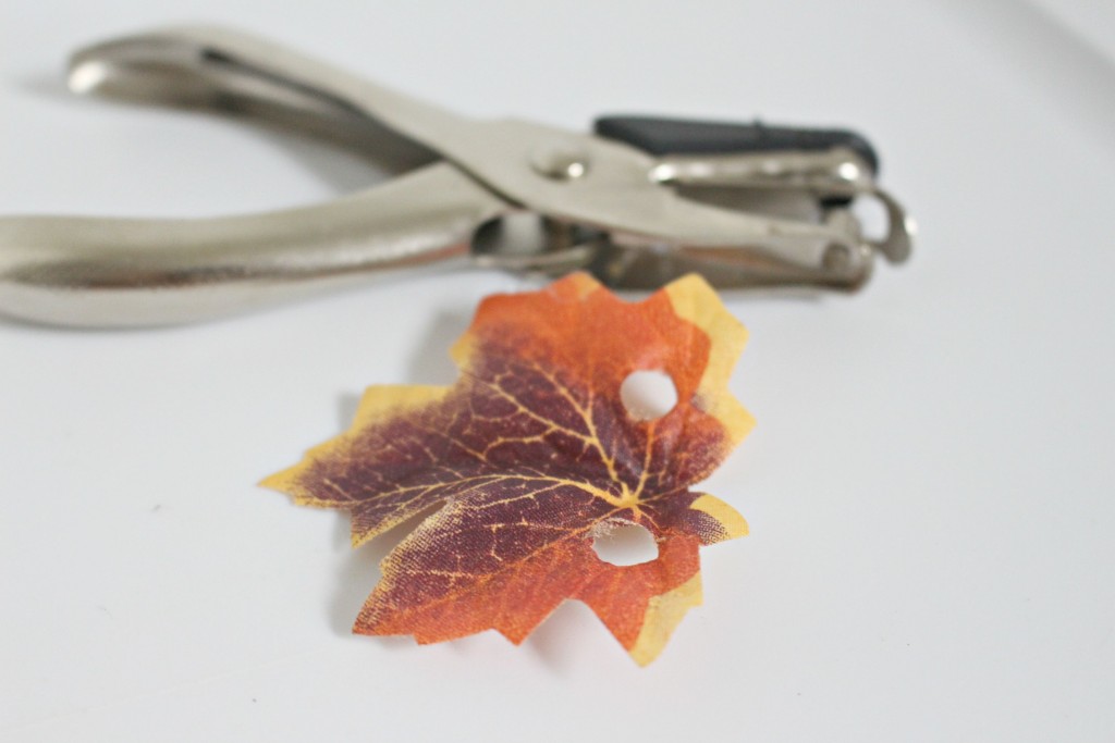 2 necklace hole punch leaves