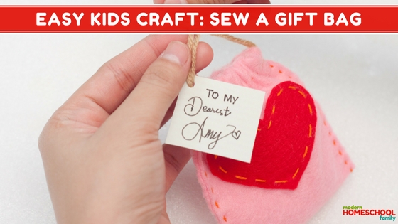 Easy Kids Crafts: Sew a Gift Bag